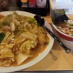 Chiyuu yuu - 中華丼とちびラーメンセット(900円)