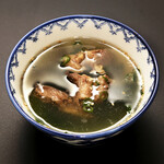 Wakame beef soup