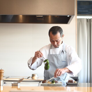 Owner chef Shinji Inoue