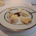 オーベルジュ・ド・リル - チーズ