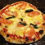 PIZZA ＆ Cheese RITORNO - ﾁｰｽﾞたっぷり２００ｇマルゲリータ