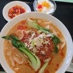 猪八戒 - 刀削麺 担々麺味¥730