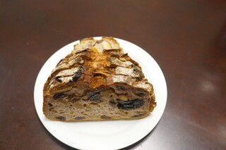 Pan Koubou Konahikino Goshu - 木の実のパン