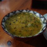 サルシーナハラルフーズ - サービスの豆スープ