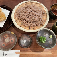 自家製粉石臼挽きうどん 青空blue 本店 - 
