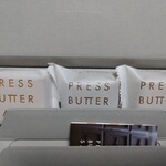 PRESS BUTTER SAND - これは9個入り ¥1,836（税込）の箱！