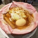 ラーメン大戦争 せんば心斎橋店 - ピストル