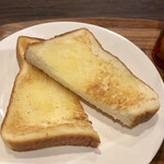 カフェ イトゥール - モーニングバタートースト100円