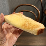 カフェ イトゥール - モーニングバタートースト100円