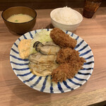 とんかつ小田保 - カキミックス定食　¥1,950