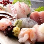 四季肴酒 なにわ割烹 たく庵 - お造り盛り合わせ　1000円～