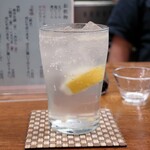 大八 - 特製サワーの辛口レモン