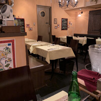 トラットリア ラ グロッタ - 