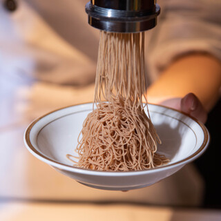 ブッフェアンドカフェ スロープサイドダイナー ザクロ_1