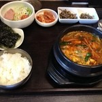 韓食堂 モクチャ - ユッケジャン定食