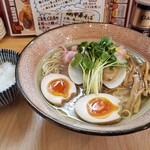 Ramen611 - 蛤の塩そば　半ライス