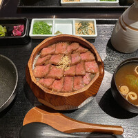 最飛び飛騨牛 しゃぶすき家 馬喰一代 名古屋WEST - 馬喰ひつまぶし御膳