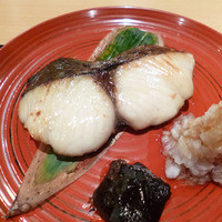 ぎんざ 一二岐 - 鰆の有馬焼き