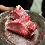 オカダ食品株式会社 - 和牛極上ヒレ肉 300g×2