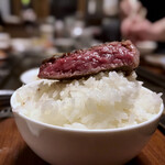 オカダ食品株式会社 - 和牛極上ステーキ肉 イチボ オンザライス