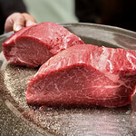 オカダ食品株式会社 - 和牛極上ヒレ肉 300g×2