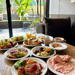 MORETHAN TAPAS LOUNGE - 