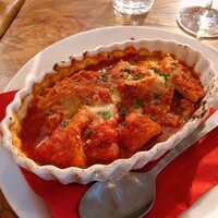 カルネジーオ イースト - 