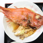漁火亭 - 金目鯛の煮付けのアップ
