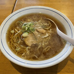 西村麺業 - 胡椒をかけて