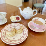 英国紅茶専門店 THE TEA HOUSE  - 料理写真:ディクサムとバニラの紅茶にしました