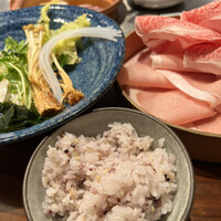 しゃぶしゃぶ 山笑ふ 表参道店 - 山形黒毛和牛120g 米澤豚一番育ち80g の松定食