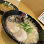 Hakata Ramen Tsuru - 