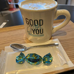 グッド オン ユー コーヒー スタンド - ホワイトハニーミルクラテ