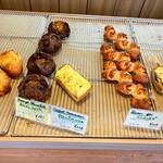 Boulangerie KURIMUGI - パン