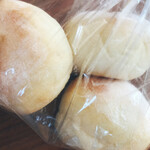きたろうのぱん - 白パン　3つ入り　¥100