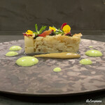 カーサ・デル・チーボ - 栗蟹とﾎﾜｲﾄｱｽﾊﾟﾗのｲﾝｻﾗｰﾀ ｷﾞｬﾋﾞｱ添え