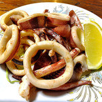 よし半 - いかバター炒め