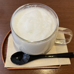 サクラ カフェ - 濃厚バナナミルク ホット（税込 550円）評価＝◯
