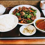 盛 - 豚タンの定食