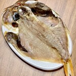 カネヒデ小林商店 - 金目鯛は巨大ｗ　グリルで焼けるかな　これで700円とはびっくり