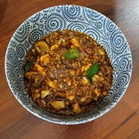 乃木坂 結 - 麻婆豆腐のハーフ