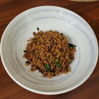 乃木坂 結 - 幸せになれるガーリック炒飯