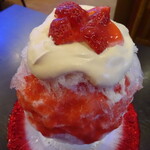 慈げん - ラムミルクにカラメルクリーム生イチゴ