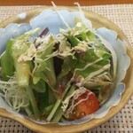 Genkai Zushi - ランチのサラダ