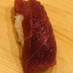 鮨 しゅん輔 - 赤味です