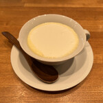 メリメロ亭 - 料理写真:ウィンナークリームコーンスープ