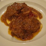 カーザ ヴィニタリア - 仔牛のすね肉の白ワイン煮込みとポレンタ 