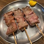 Yakitori Dokoro Ishii - 「上たん」330円と「はらみ」180円×２