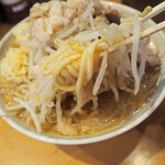 YOROZU - 麺アップ
