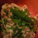 若鳥 - 鶏皮拡大図。独特の食感がたまらない